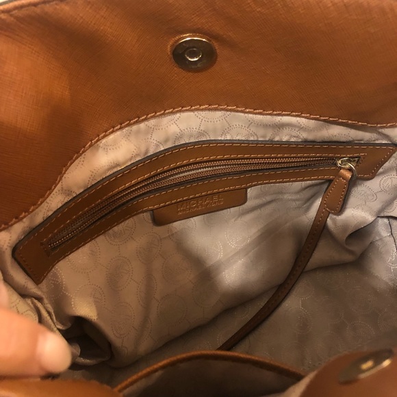 Michael Kors Hamilton Satchel - Picture 5 of 6